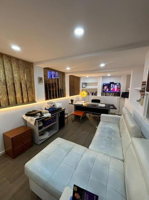 The Special Loft Plaza Castilla Мадрид Екстериор снимка